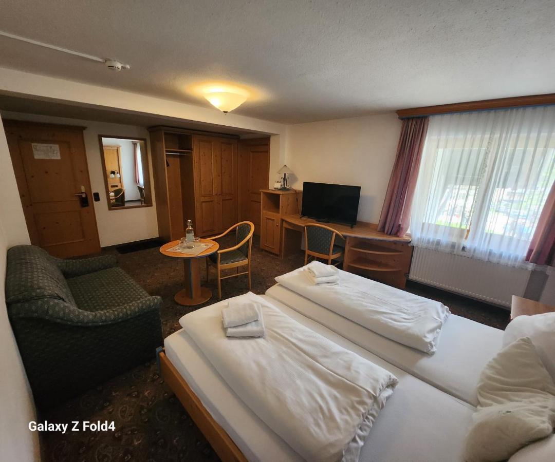 Alpenhotel Widderstein Mittelberg Buitenkant foto