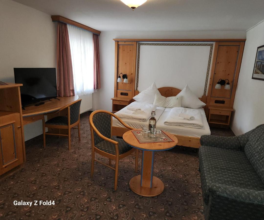 Alpenhotel Widderstein Mittelberg Buitenkant foto