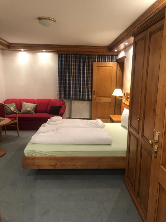 Alpenhotel Widderstein Mittelberg Buitenkant foto